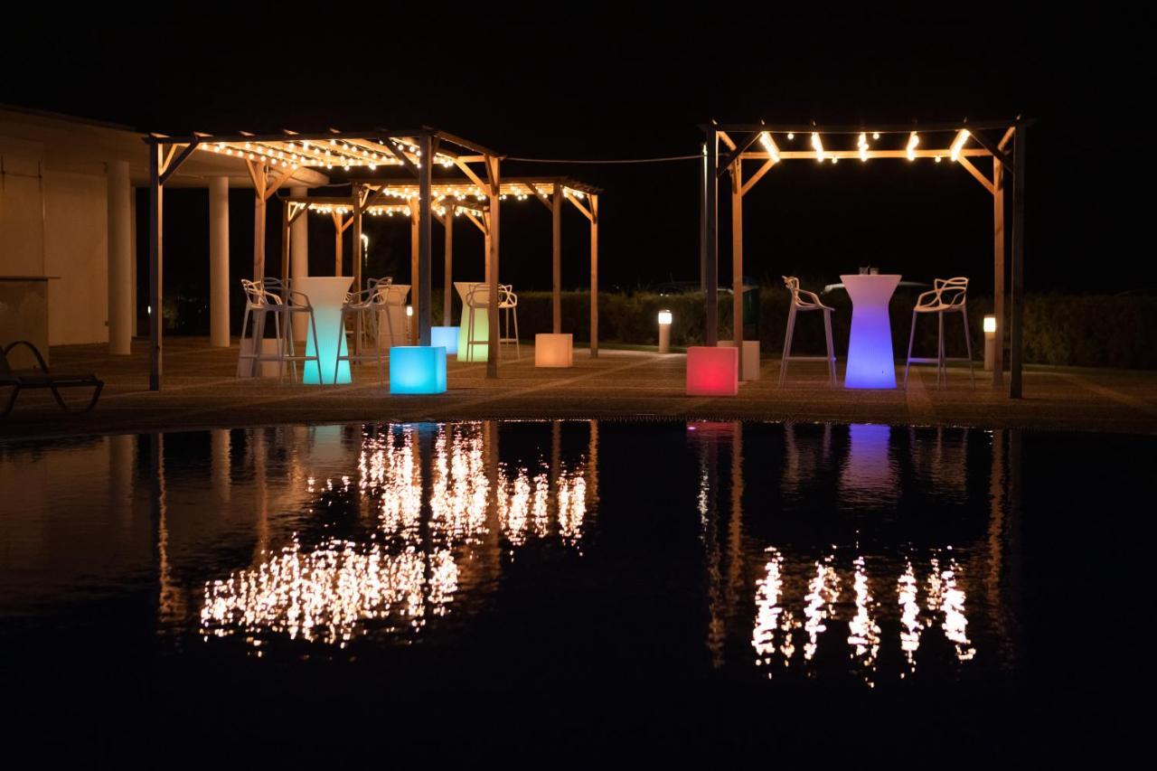 โรงแรมเอชวายบี ซี คลับ Cala'N Blanes  ภายนอก รูปภาพ