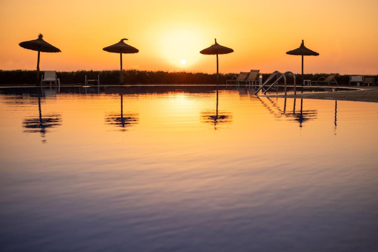 โรงแรมเอชวายบี ซี คลับ Cala'N Blanes  ภายนอก รูปภาพ