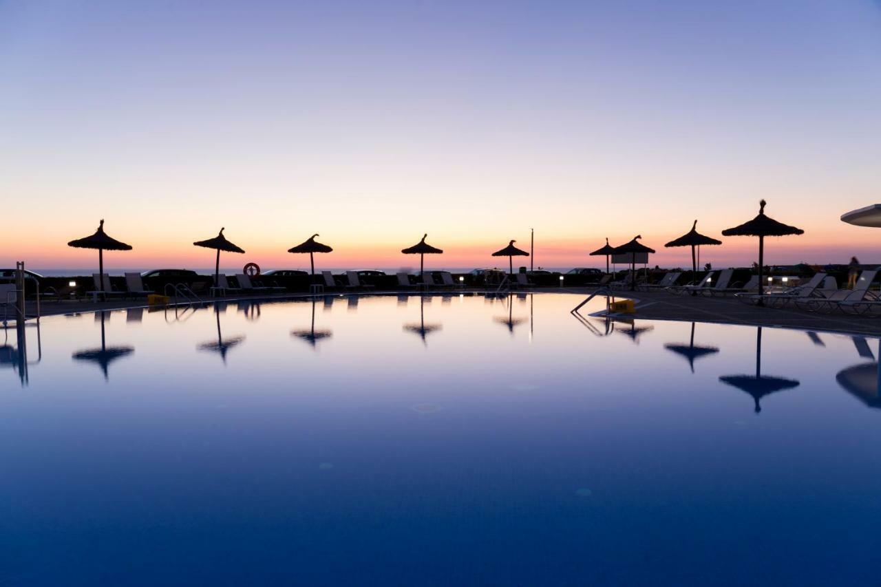 โรงแรมเอชวายบี ซี คลับ Cala'N Blanes  ภายนอก รูปภาพ